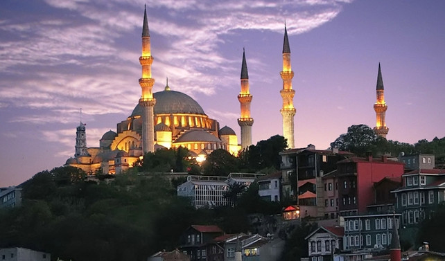 Tatilin uzaması, turizmciyi mutlu etti