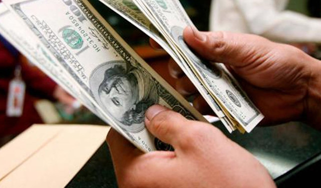 Dolar 3.54'ün altında dengelendi