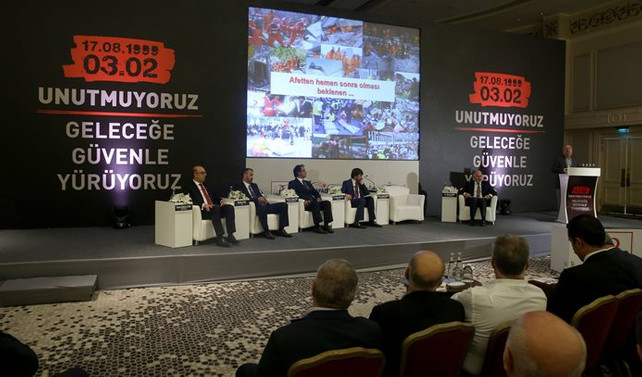 İstanbul Valisi: 205 bin riskli birim yıkıldı