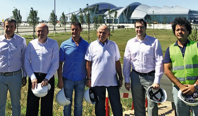 Limak, yeni işlerle 1 milyar dolara koşuyor!