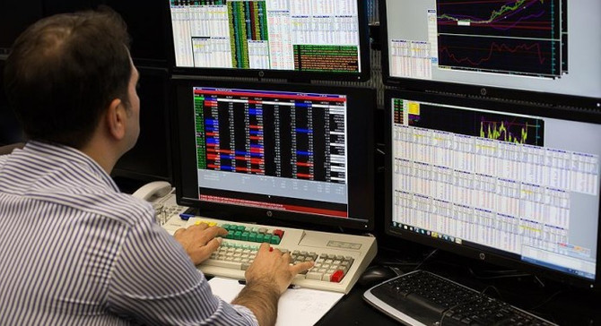 Borsa kayıplarının telafi etti