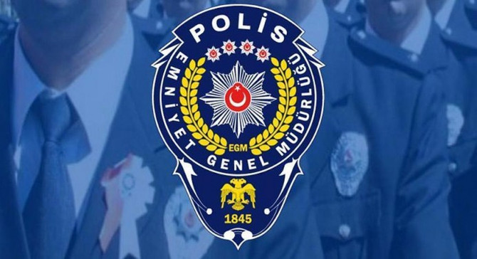 Açığa alınan 734 emniyet mensubu görevlerine iade edildi