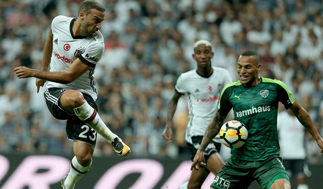 Beşiktaş, taraftarı önünde galip