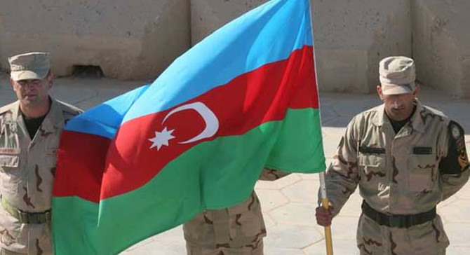 Azerbaycan'da askeri birlikte yangın ve patlama