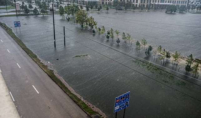 Harvey Kasırgası ABD'nin petrol üretimini vurdu