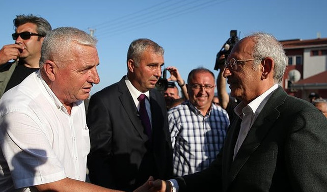Kılıçdaroğlu, şehit ailelerini ziyaret etti
