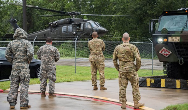 Houston'da sokağa çıkma yasağı