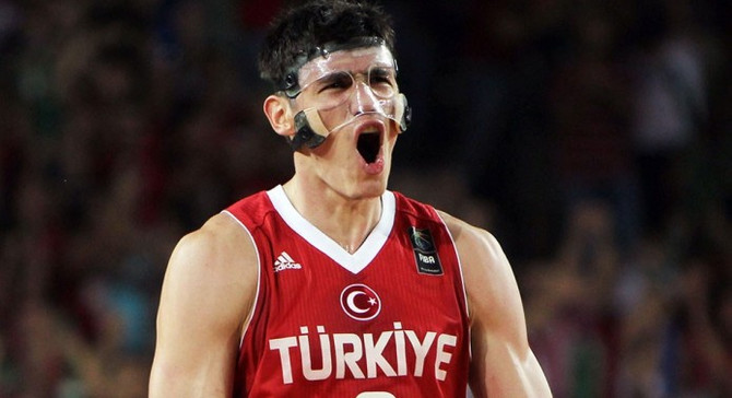 ersan ilyasova 2006 tÃ¼rkiye ile ilgili gÃ¶rsel sonucu