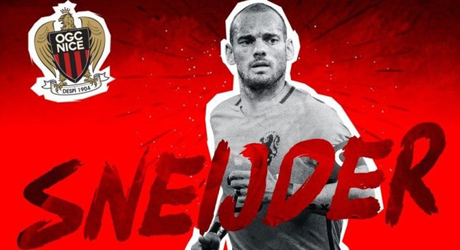 Sneijder resmen Nice'te