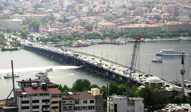 Atatürk Köprüsü trafiğe kapatılacak