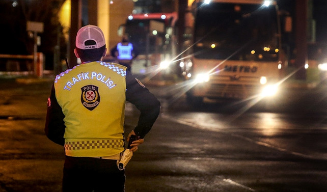 'Türkiye Huzur Arife' denetimlerinde 2 bin 355 gözaltı
