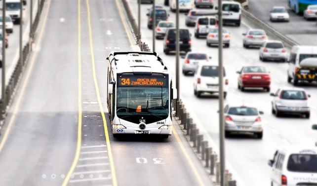 Eğitim yılının ilk günü İstanbul'da ulaşım ücretsiz