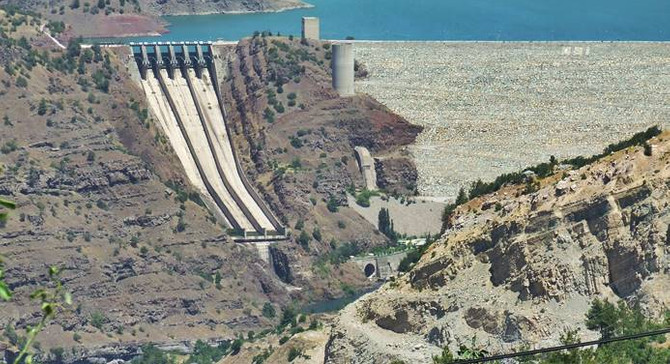 2 HES'in özelleştirilmesi için 6 teklif alındı