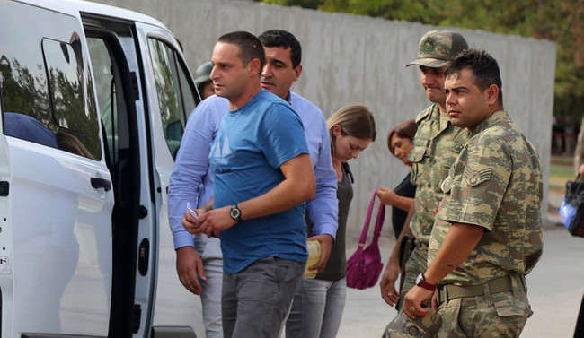 Kerem Kılıçdaroğlu birliğine teslim oldu