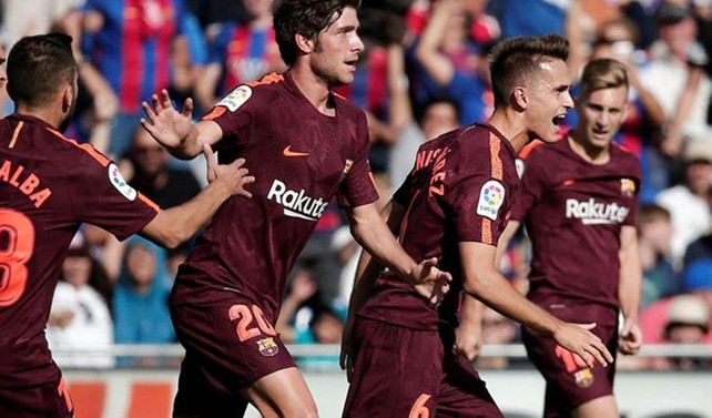 Barcelona 4'te 4 yaptı