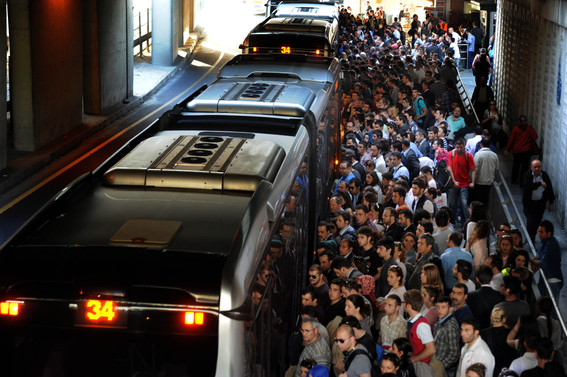 İstanbul'da toplu taşımada yüzde 50 indirim