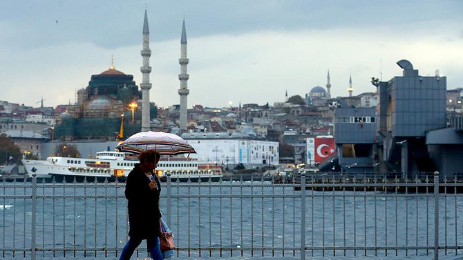 İstanbul için sağanak bekleniyor