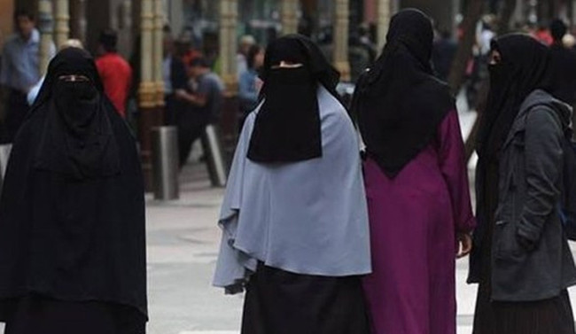 Avusturya'da burka yasağı 1 Ekim'de başlıyor