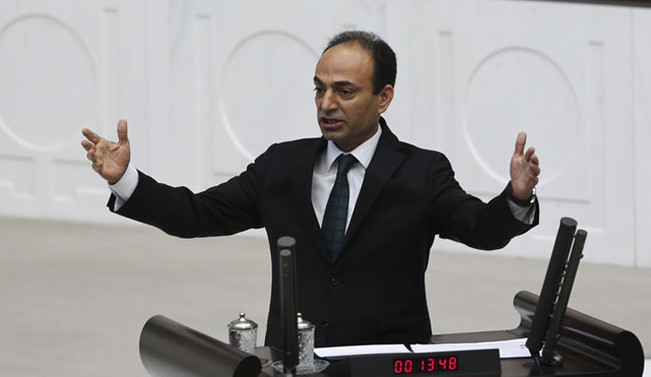 Baydemir: Bir halkın referanduma gitmesi neden gayrimeşru olsun