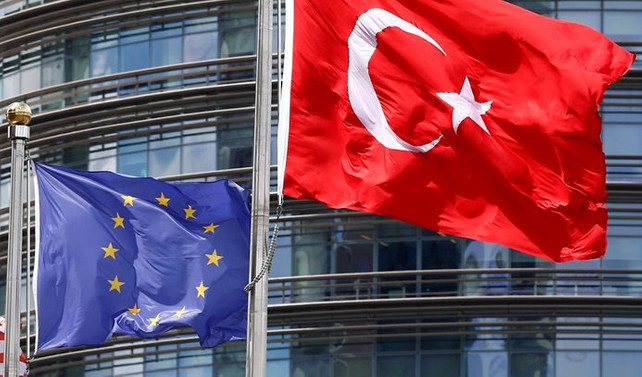 AB Bakanı: Müzakerelerin askıya alınmasını kabul etmeyiz