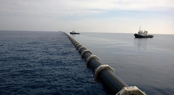 KKTC'nin tarım topraklarının da suyu Türkiye'den