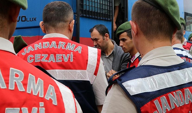 FETÖ sanığı üç eski komutana ağırlaştırılmış müebbet