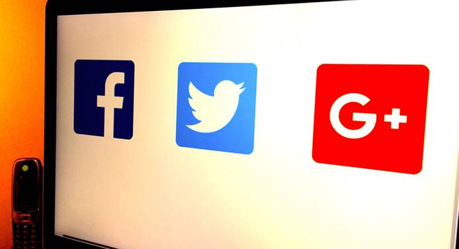 AB'den Facebook, Twitter ve Google'a uyarı