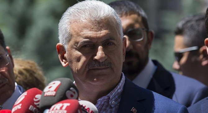 Referanduma karşı üçlü mekanizma