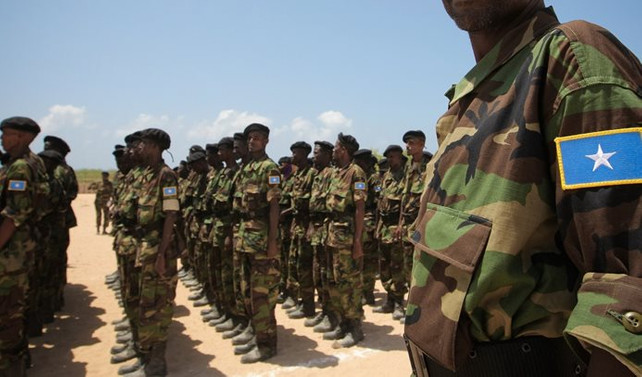 Somali'de el Şebab askeri üsse saldırdı