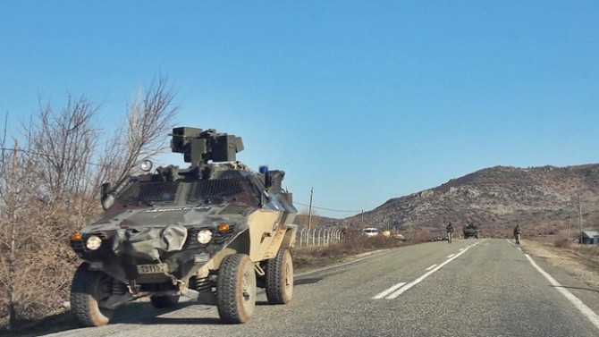 Hakkari'de roketli saldırı: 1 şehit