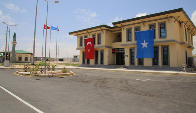 Türkiye'nin yurtdışındaki en büyük askeri üssü açıldı