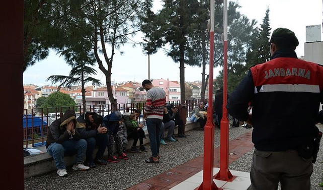 Edirne'de 477 kaçak ve sığınmacı yakalandı