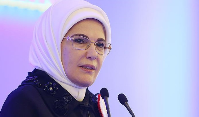 Emine Erdoğan Bangladeş'e gitti