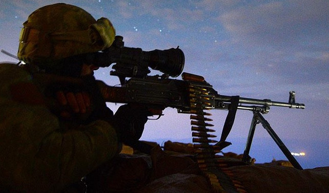 Hakkari'de 2 terörist öldürüldü