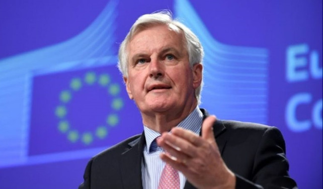 Barnier: İngiltere, değerlendirmelerini yeniden yapmalı
