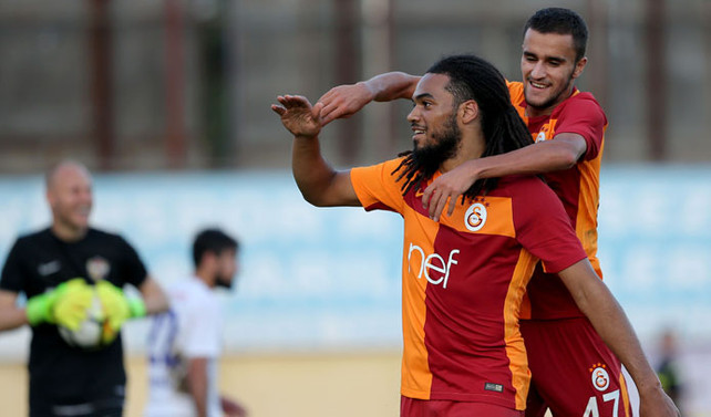 Galatasaray Dan Transferde Kadrosuna 10 Yabanci Oyuncu Katti Spor Haberleri