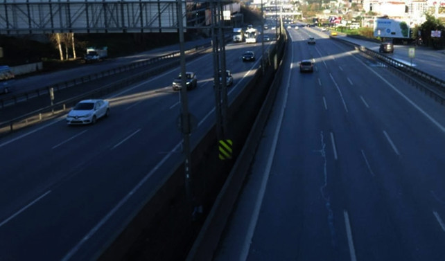 İstanbul'da yollar bomboş kaldı