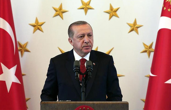 Erdoğan, milletvekilleri ile bir araya geldi