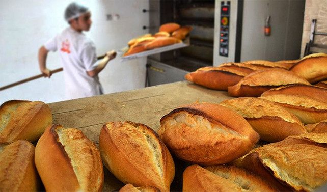 Fırıncılardan ekmek gramajında tarife uyarısı