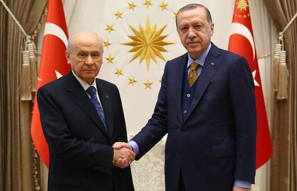 AK Parti ve MHP'nin ittifak komisyonu üyeleri belli oldu