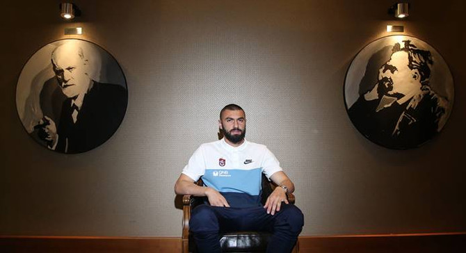 Burak Yılmaz'dan transfer açıklaması: Ciddi teklifler alıyorum