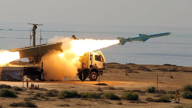 Yemen'den Suudi Arabistan'a balistik füze atıldı