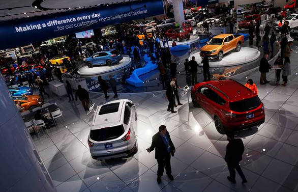 Elektrikli otomobillere yatırım 100 milyar dolara koşuyor