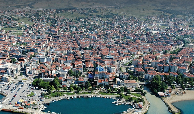 ‘Yalova’da 3.5 yılda 161 proje hayata geçti’