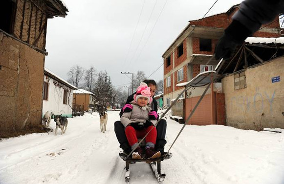 İki ilde eğitime kar engeli