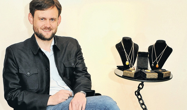 “Kelimenin tam anlamıyla ekmeğimi ‘taştan' çıkarıyorum”