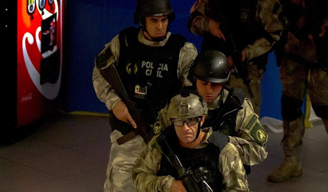 Brezilya'da eğlence kulübüne silahlı saldırı: 14 ölü