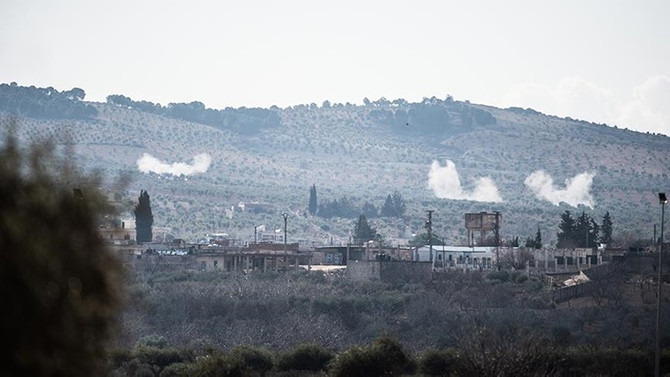 Afrin kırsalındaki terör mevzileri savaş uçakları ile vuruldu
