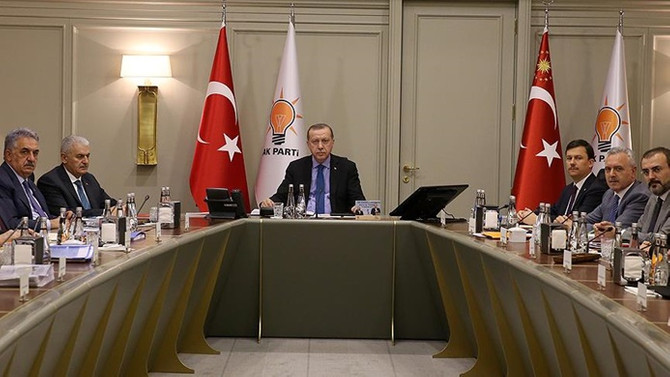 AK Parti MYK toplantısı sona erdi