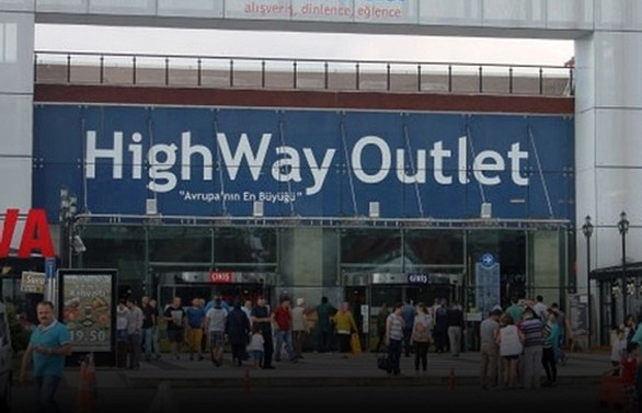 POLSAN, Highway Outlet AVM'yi satın aldı
